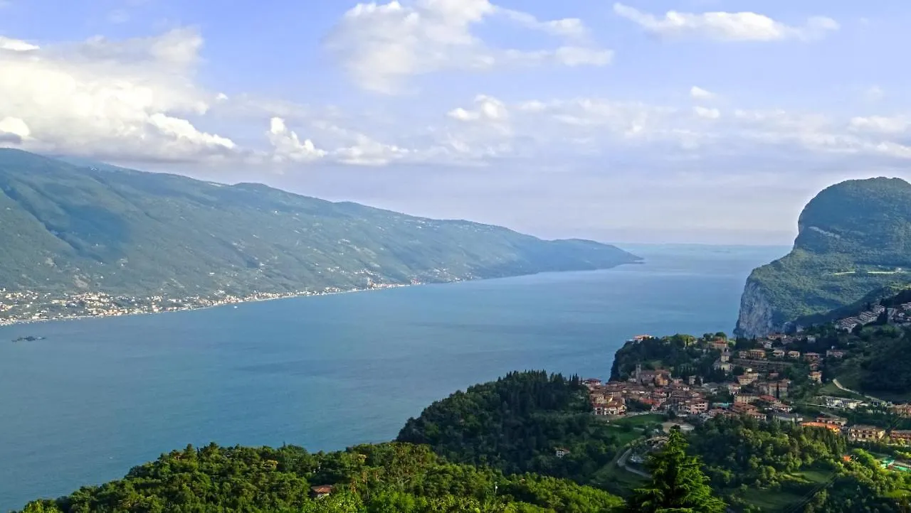 Teresa Campi Apartments Lake View By Gardadomusmea Tremosine
